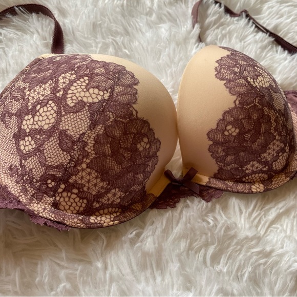 Victoria’s Secret - Dream Angels Push up bra - lavender lace 32D - Picture 2 of 13